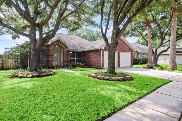 11307 Travelers Way Circle, Houston, TX 77065