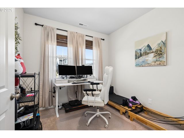 2769 V St, Springfield, OR 97477