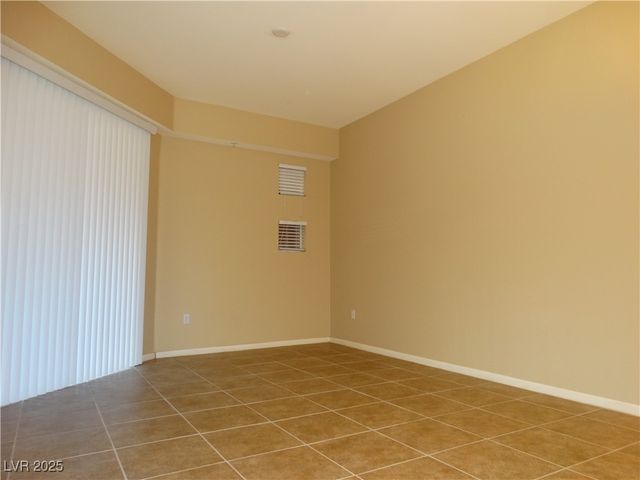 19 East Agate Avenue 201, Las Vegas, NV 89123