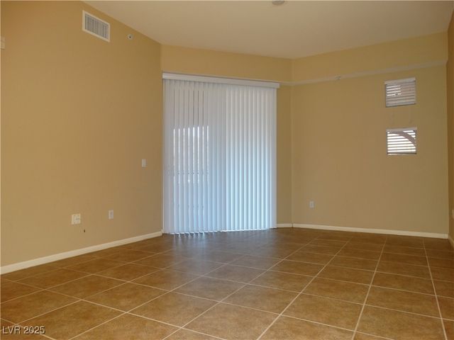 19 East Agate Avenue 201, Las Vegas, NV 89123