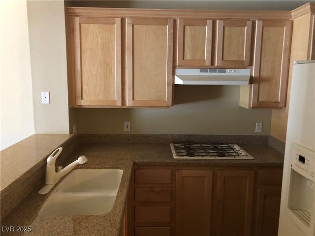 19 East Agate Avenue 201, Las Vegas, NV 89123