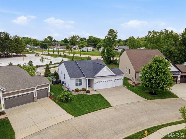 815 Brimley Drive, Cottleville, MO 63304