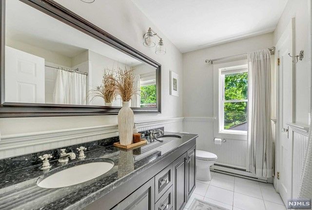 508 Sherwood Road, Ho-ho-kus, NJ 07423