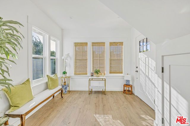 712 Crestmoore Place A, Los Angeles, CA 90291