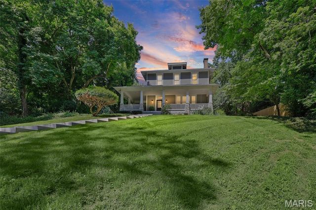 26 Kingston Drive, Belleville, IL 62223