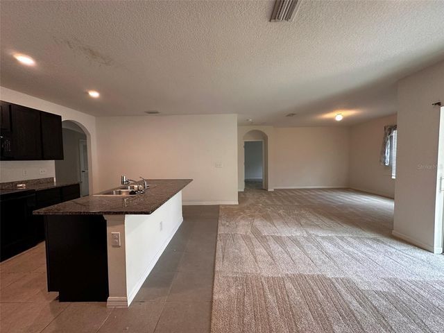 9266 WATOLLA DRIVE, Thonotosassa, FL 33592