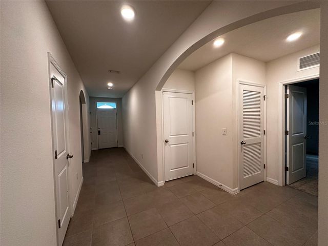 9266 WATOLLA DRIVE, Thonotosassa, FL 33592