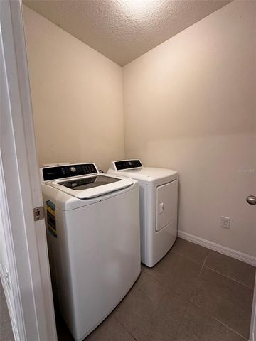 9266 WATOLLA DRIVE, Thonotosassa, FL 33592