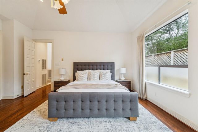 5610 San Felipe Street, Houston, TX 77056