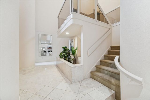 5610 San Felipe Street, Houston, TX 77056