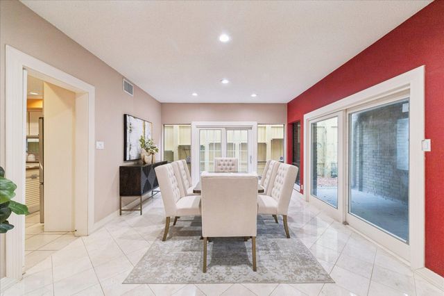 5610 San Felipe Street, Houston, TX 77056