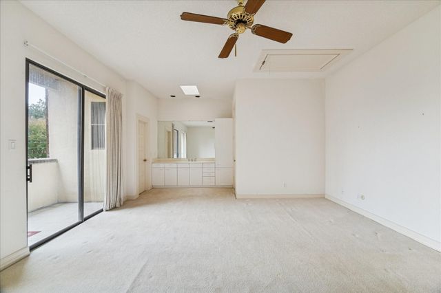 5610 San Felipe Street, Houston, TX 77056