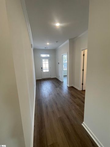 19 Halsey Street, Central, SC 29630