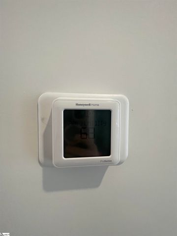 19 Halsey Street, Central, SC 29630