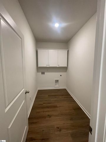 19 Halsey Street, Central, SC 29630