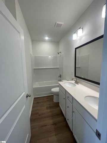 19 Halsey Street, Central, SC 29630