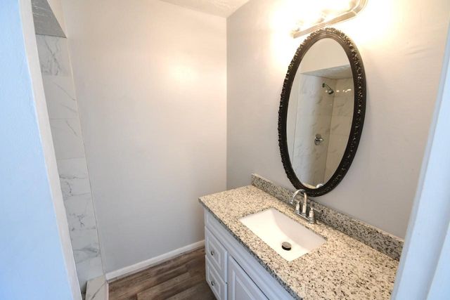 11846 S Marianne Circle, Houston, TX 77071