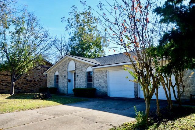 11846 S Marianne Circle, Houston, TX 77071