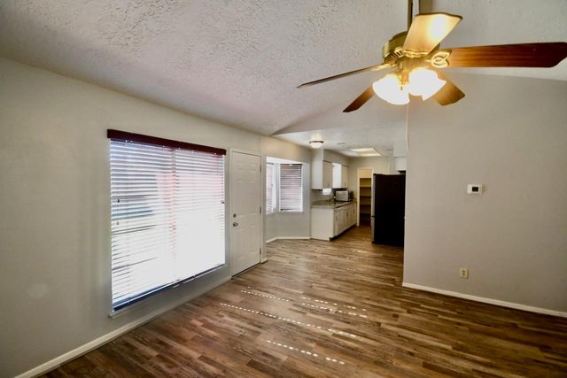 11846 S Marianne Circle, Houston, TX 77071