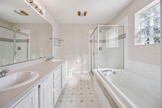 10440 LAKE HASSON CIRCLE, Clermont, FL 34711