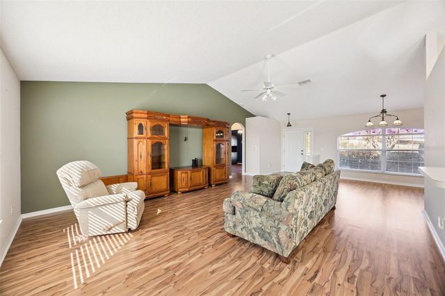 10440 LAKE HASSON CIRCLE, Clermont, FL 34711