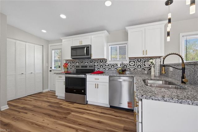 202 Bunch AVE, Suffolk, VA 23434