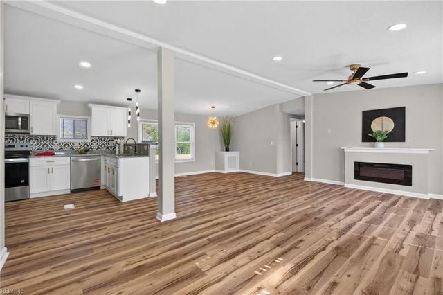 202 Bunch AVE, Suffolk, VA 23434