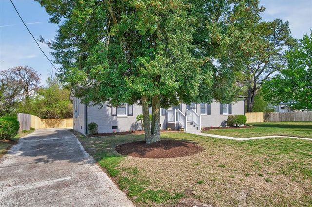 202 Bunch AVE, Suffolk, VA 23434