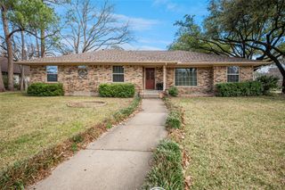 1401 Allegheny Drive, Arlington, TX 76012