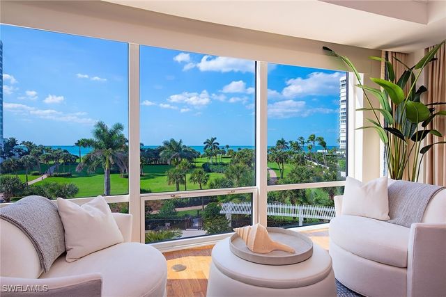 4201 Gulf Shore BLVD N 402, Naples, FL 34103