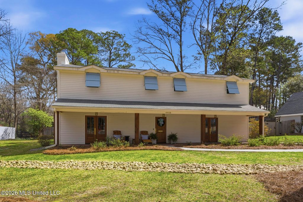 4408 Deer Creek Drive, Jackson, MS 39211