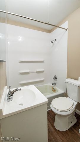 231 Windsor Street, Akron, OH 44306