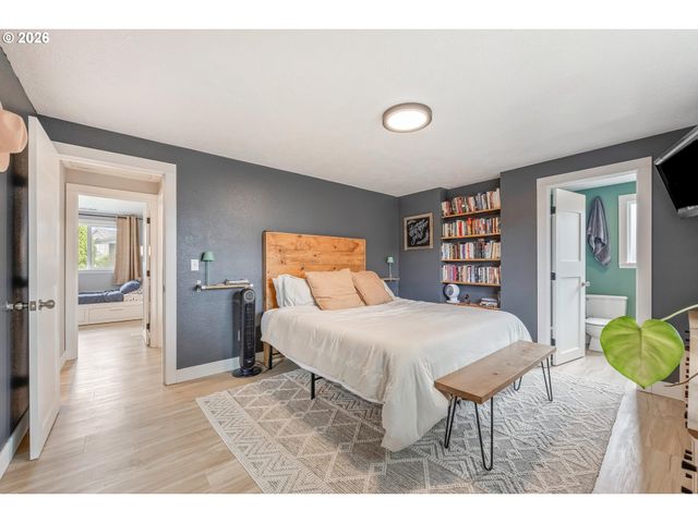 1146 Sw JAMES Ct, Dundee, OR 97115
