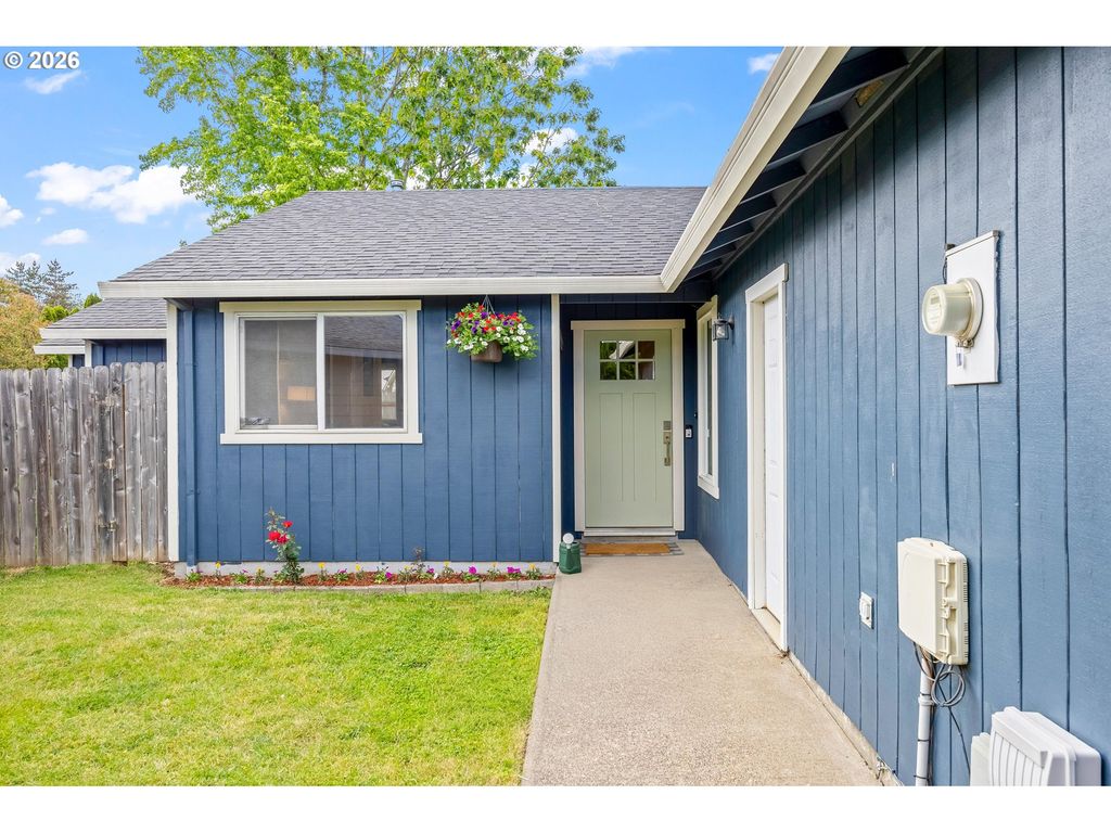 1146 Sw JAMES Ct, Dundee, OR 97115