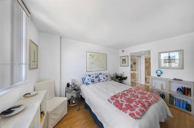 465 Ocean Drive 1009, Miami Beach, FL 33139