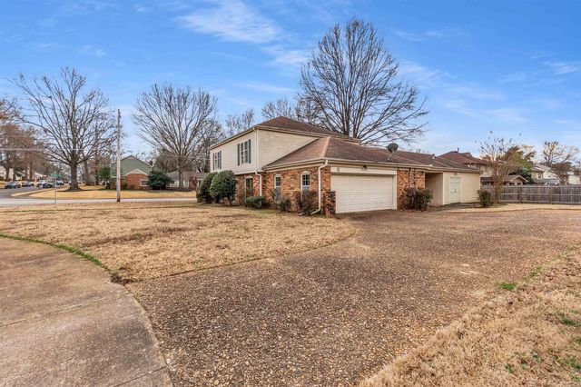 6830 MONAN CV, Memphis, TN 38119