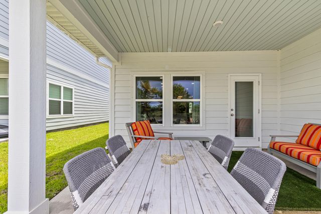 21818 Kelly Pines Place, Panama City Beach, FL 32413