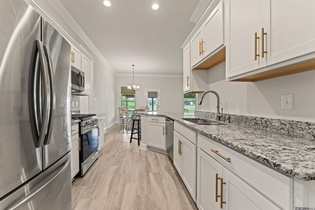15189 Cedar Springs Rd, Gonzales, LA 70737