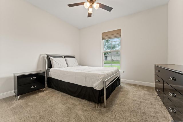 15189 Cedar Springs Rd, Gonzales, LA 70737