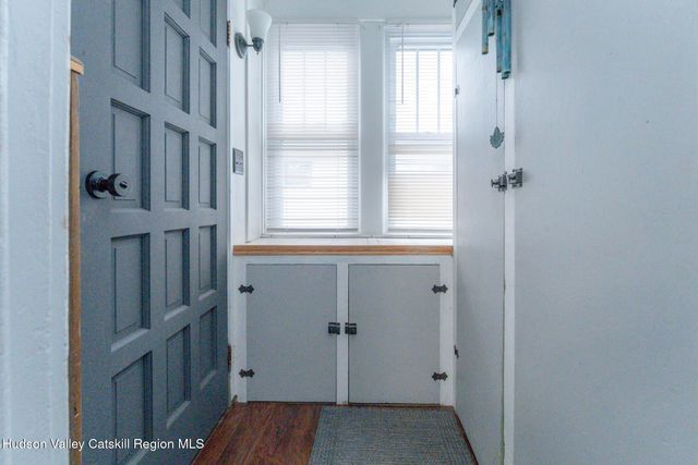 306-308 Broadway, Port Ewen, NY 12466