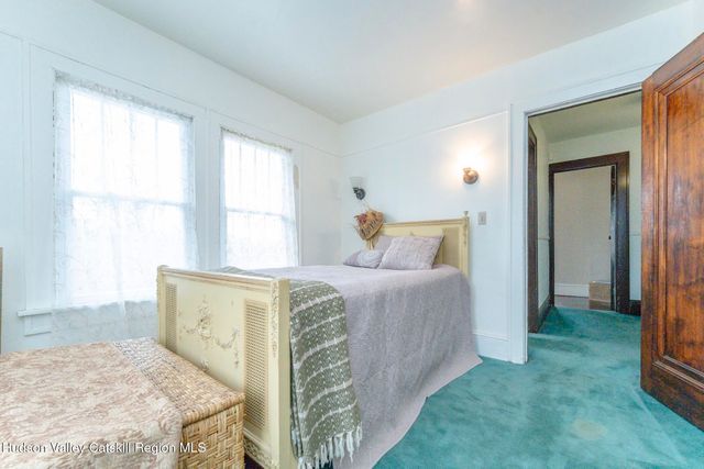 306-308 Broadway, Port Ewen, NY 12466