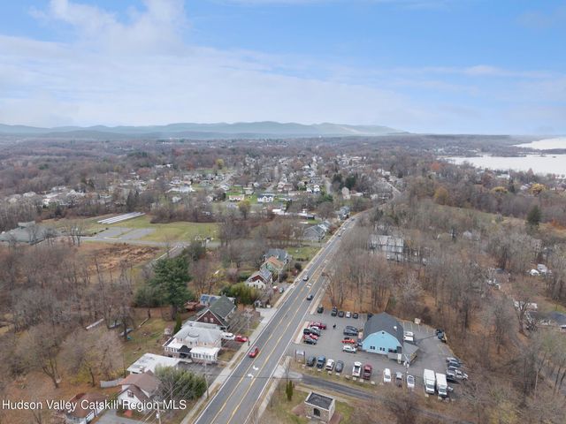 306-308 Broadway, Port Ewen, NY 12466