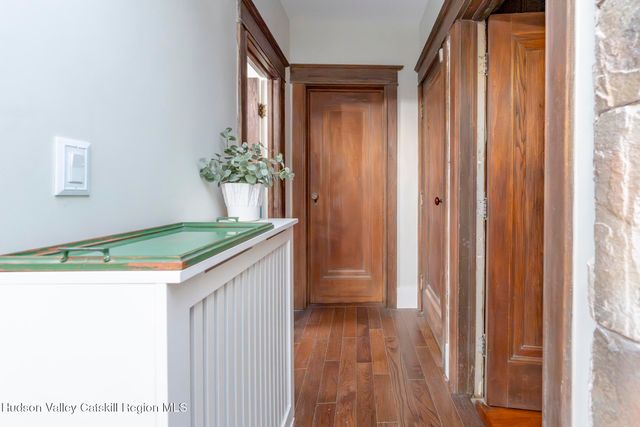 306-308 Broadway, Port Ewen, NY 12466