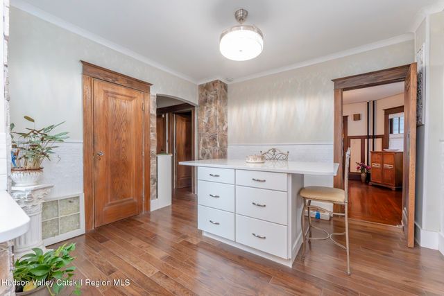 306-308 Broadway, Port Ewen, NY 12466