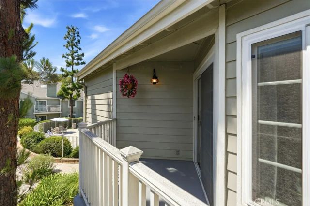 6628 Clybourn Avenue 130, North Hollywood, CA 91606