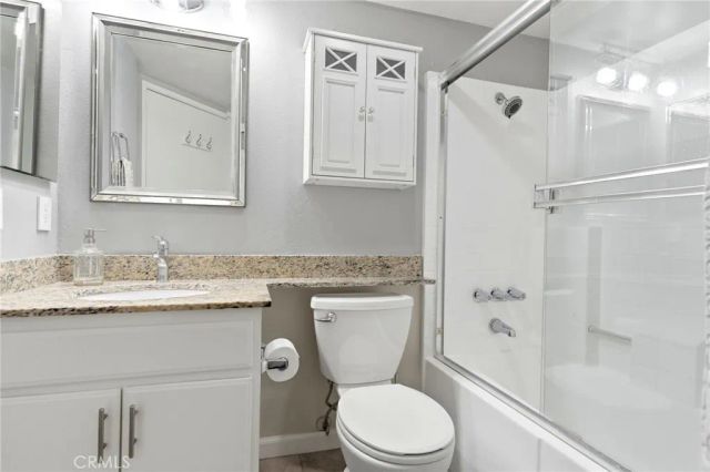 6628 Clybourn Avenue 130, North Hollywood, CA 91606