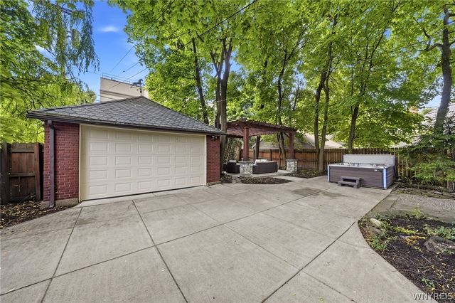153 Beard Avenue, Buffalo, NY 14214