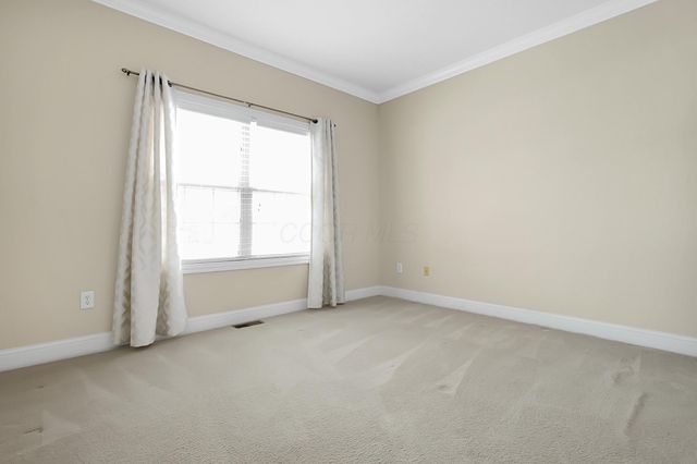 6204 Marias Point Lane, Columbus, OH 43213