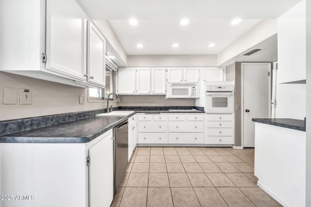 13006 W DESERT GLEN Drive, Sun City West, AZ 85375