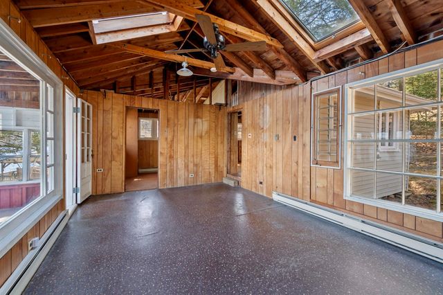 158 Lynn Grove Road, Northwood, NH 03261